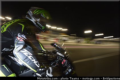 motogp_crutchlow_0002_qatar_losail_2012.jpg