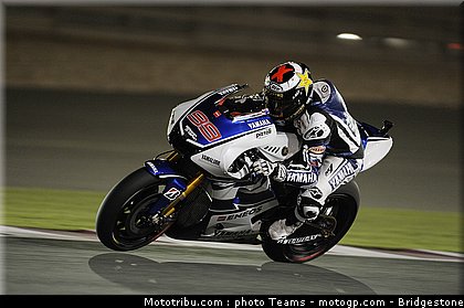 motogp_lorenzo_0002_qatar_losail_2012.jpg