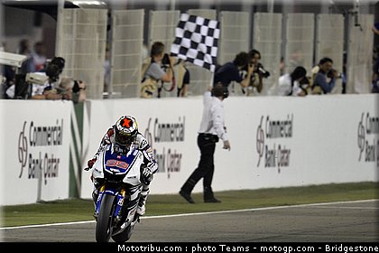 motogp_lorenzo_0008_qatar_losail_2012.jpg