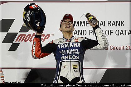 motogp_lorenzo_0013_qatar_losail_2012.jpg