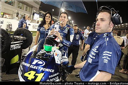 motogp_pitbabe_0030_qatar_losail_2012.jpg