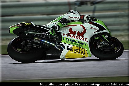 motogp_pitbabe_0037_qatar_losail_2012.jpg