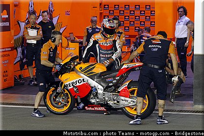 motogp_stoner_0006_qatar_losail_2012.jpg