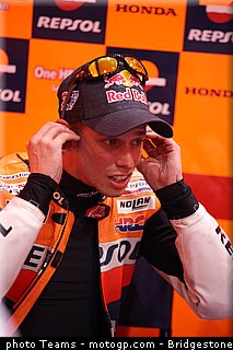 motogp_stoner_0014_qatar_losail_2012.jpg