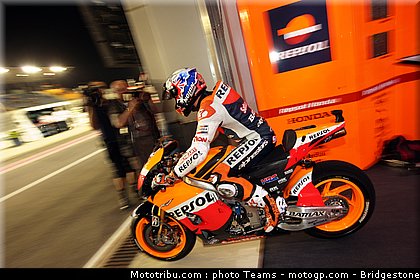 motogp_stoner_0017_qatar_losail_2012.jpg