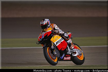 motogp_stoner_0019_qatar_losail_2012.jpg