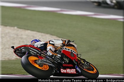 motogp_stoner_0031_qatar_losail_2012.jpg