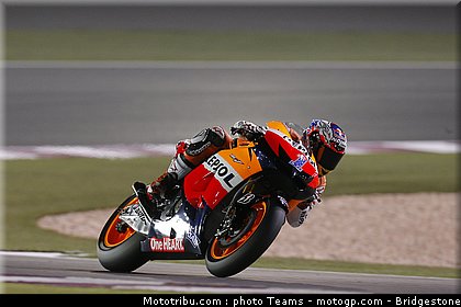 motogp_stoner_0036_qatar_losail_2012.jpg
