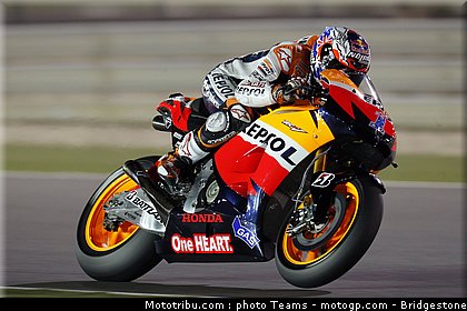 motogp_stoner_0037_qatar_losail_2012.jpg