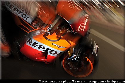 motogp_stoner_0038_qatar_losail_2012.jpg