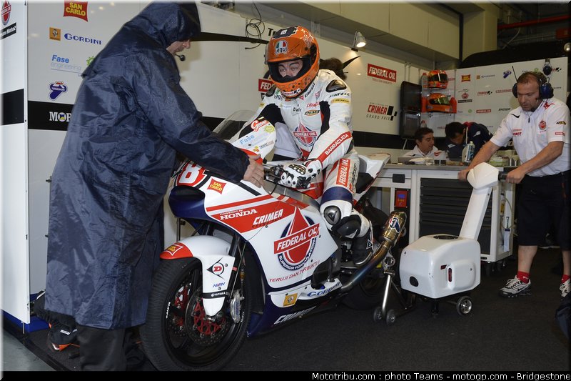 moto2_rea_0005_espagne_jerez_2012