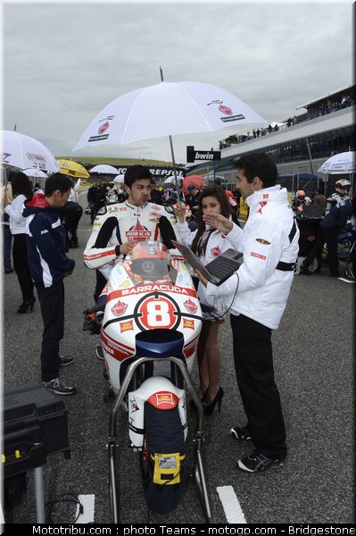 moto2_rea_0027_espagne_jerez_2012