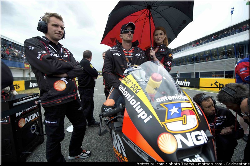 motogp_edwards_0003_espagne_jerez_2012