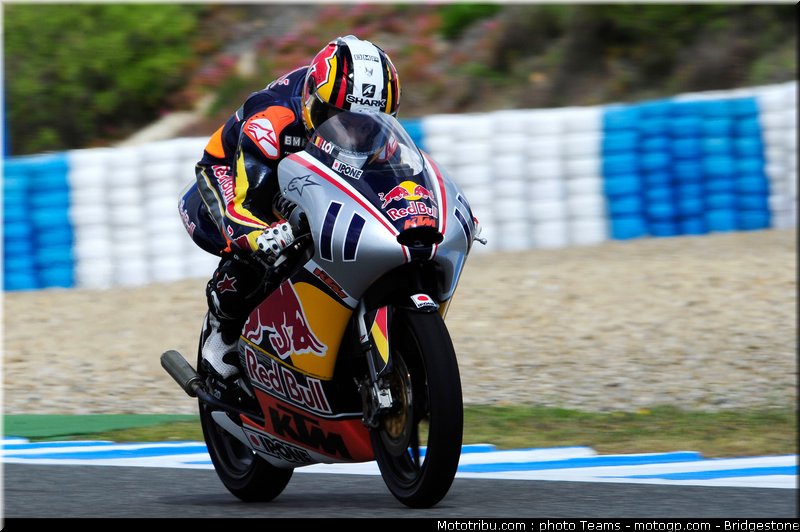 red_bull_rookie_cup_loi_0001_espagne_jerez_2012