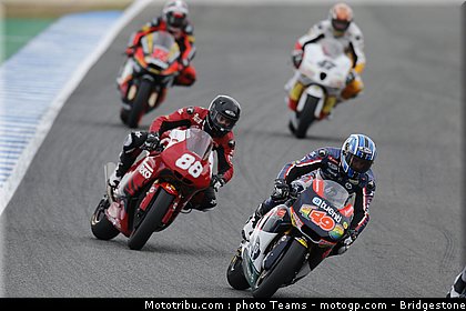 moto2_0016_espagne_jerez_2012.jpg