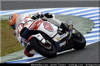 moto2_rea_0002_espagne_jerez_2012.jpg