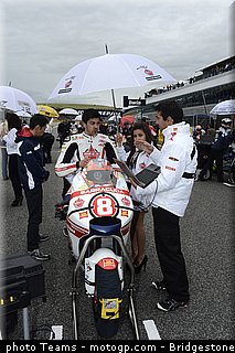 moto2_rea_0027_espagne_jerez_2012.jpg
