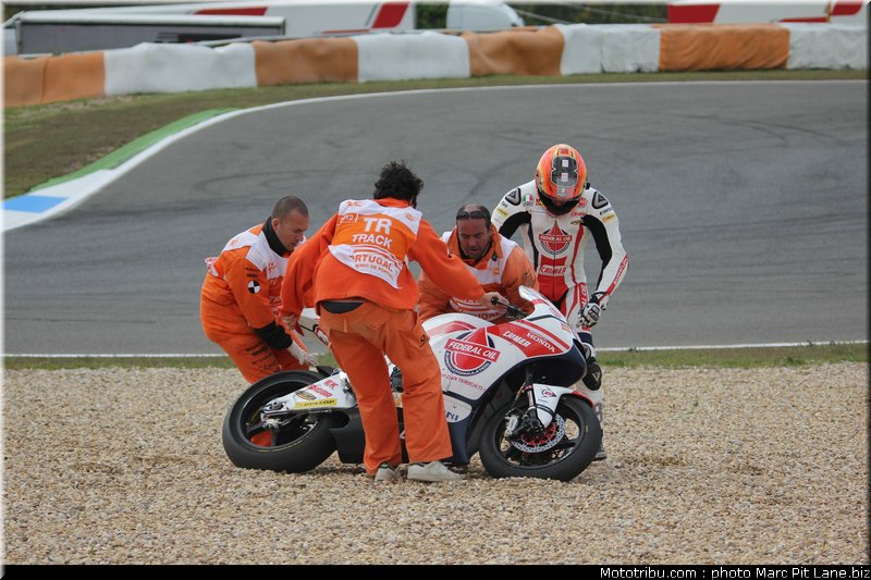moto2_rea_003_portugal_estoril_2012