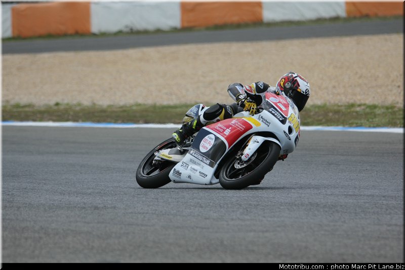 moto3_rossi_005_portugal_estoril_2012