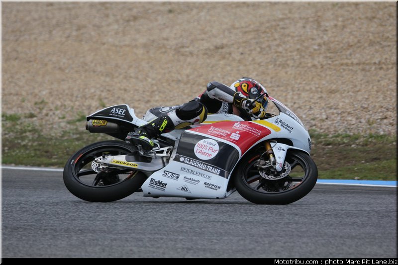 moto3_rossi_006_portugal_estoril_2012