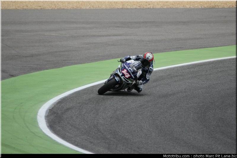 motogp_de_puniet_002_portugal_estoril_2012