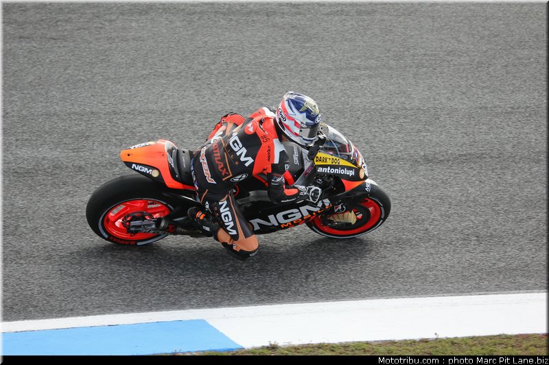 motogp_edwards_001_portugal_estoril_2012