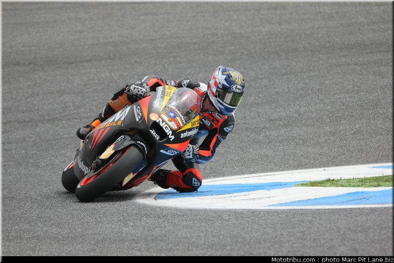 motogp_edwards_004_portugal_estoril_2012
