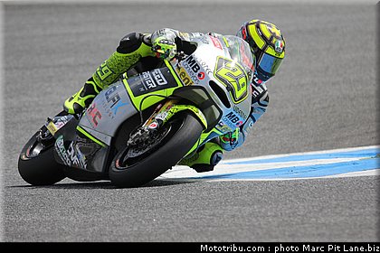 moto2_iannone_005_portugal_estoril_2012.jpg