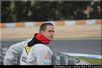 moto2_luthi_003_portugal_estoril_2012.jpg