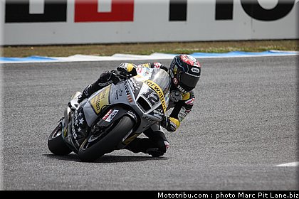 moto2_luthi_005_portugal_estoril_2012.jpg