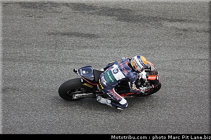 moto2_rabat_002_portugal_estoril_2012.jpg
