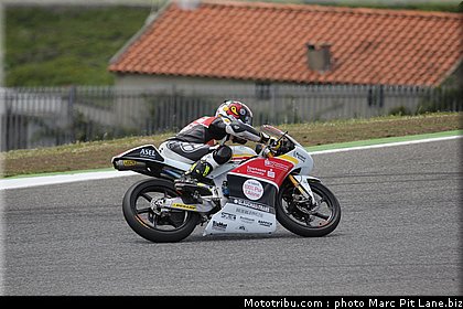 moto3_rossi_004_portugal_estoril_2012.jpg