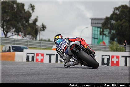 motogp_lorenzo_008_portugal_estoril_2012.jpg
