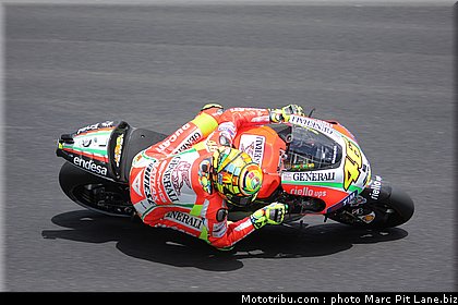 motogp_rossi_001_portugal_estoril_2012.jpg
