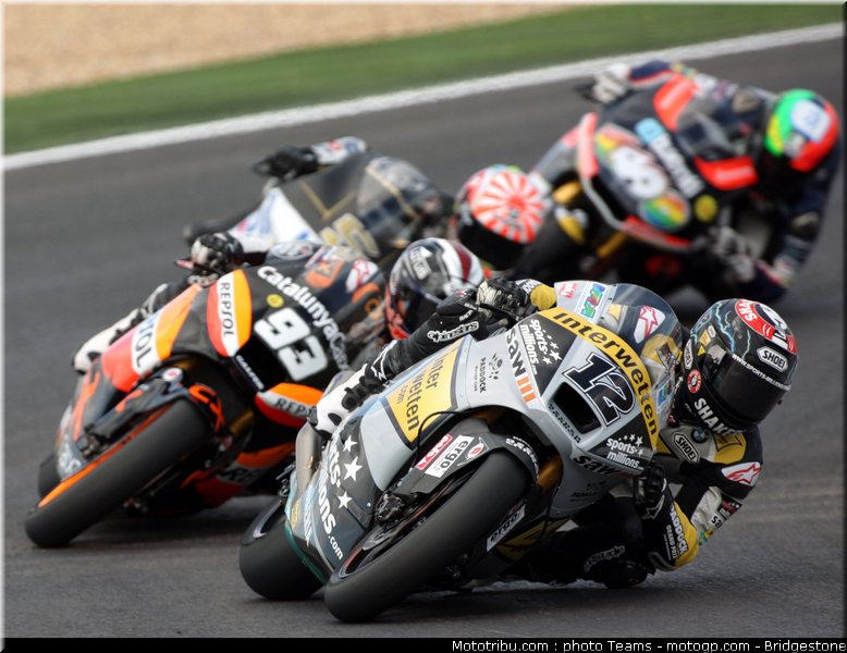 moto2_0029_portugal_estoril_2012