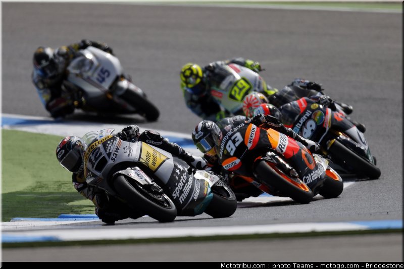 moto2_0070_portugal_estoril_2012