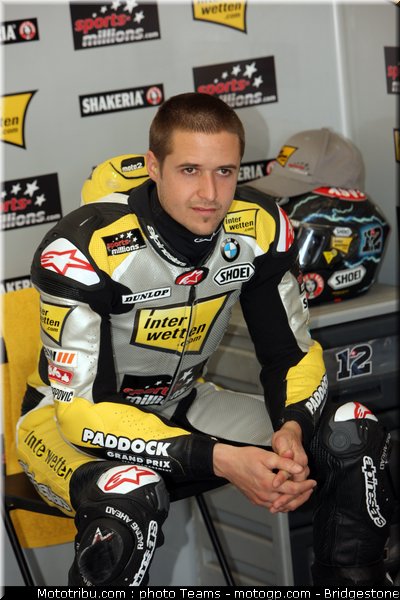 moto2_luthi_0012_portugal_estoril_2012