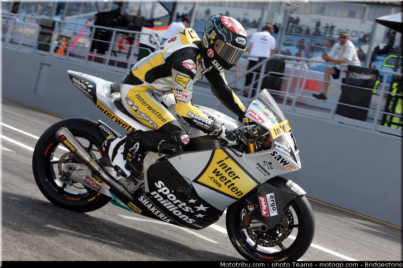 moto2_luthi_0013_portugal_estoril_2012