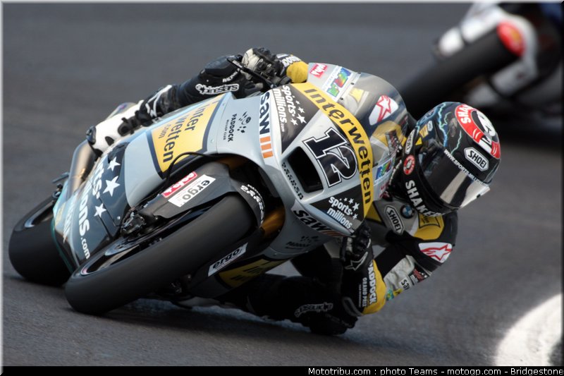 moto2_luthi_0014_portugal_estoril_2012