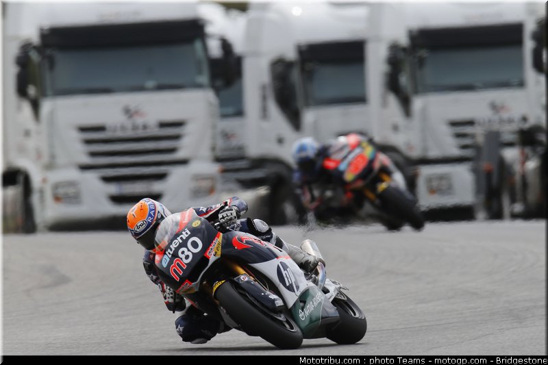 moto2_rabat_0001_portugal_estoril_2012