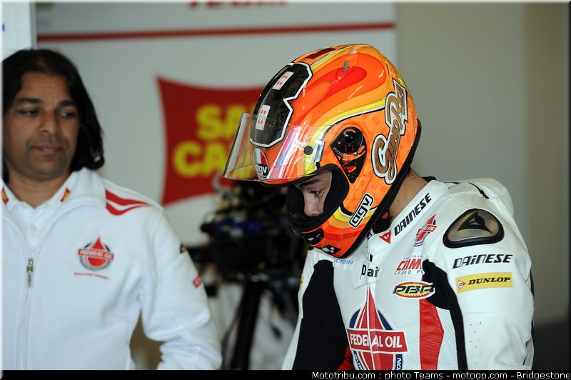 moto2_rea_0014_portugal_estoril_2012