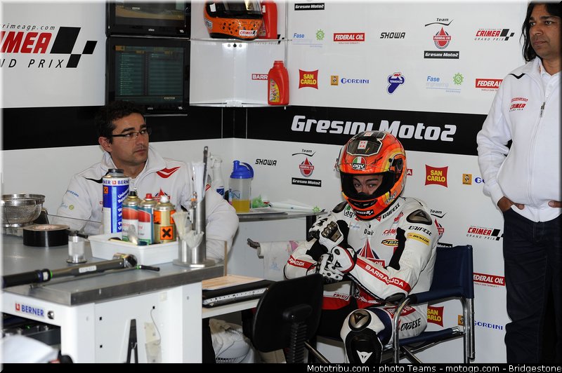 moto2_rea_0015_portugal_estoril_2012