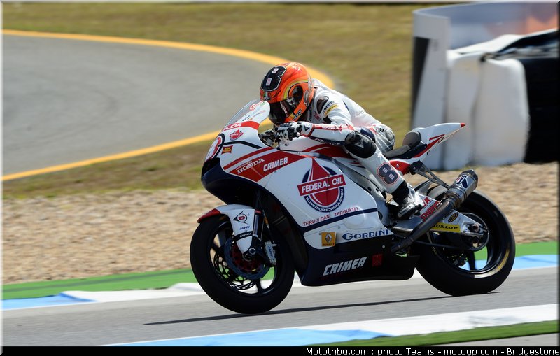 moto2_rea_0019_portugal_estoril_2012
