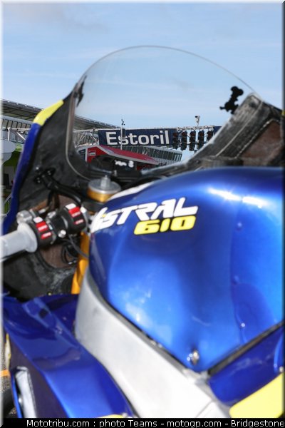 moto2_smith_0019_portugal_estoril_2012