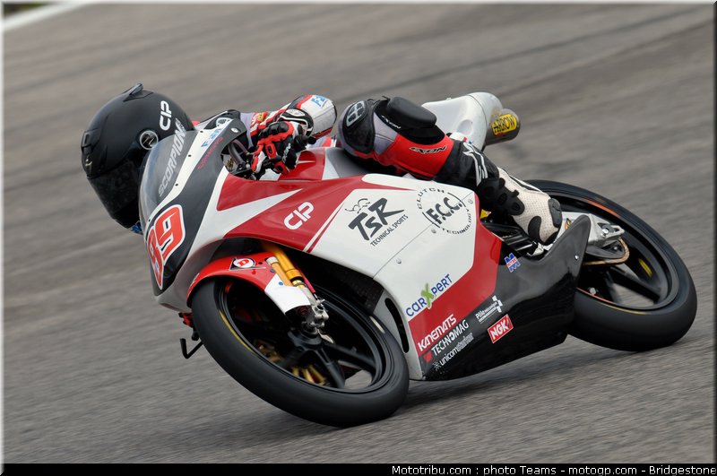 moto3_techer_005_portugal_estoril_2012