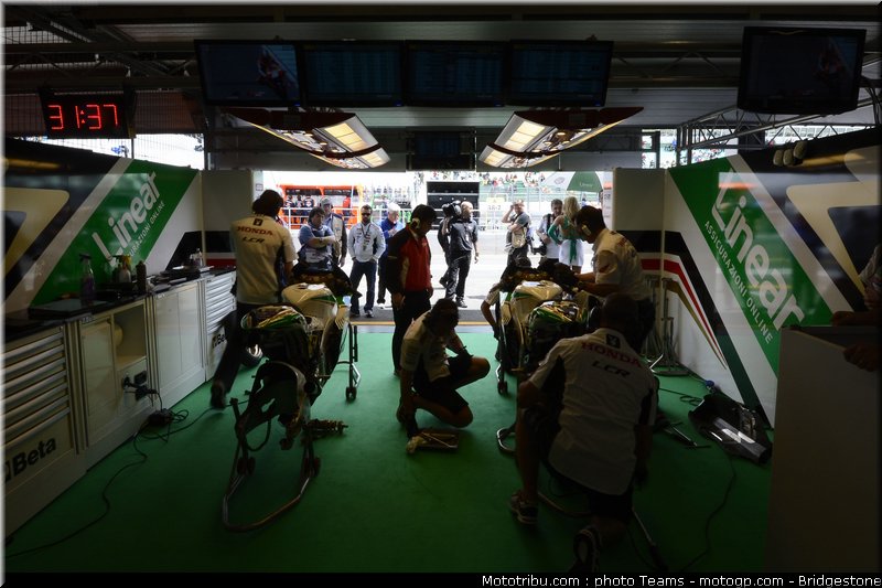 motogp_bradl_0059_portugal_estoril_2012