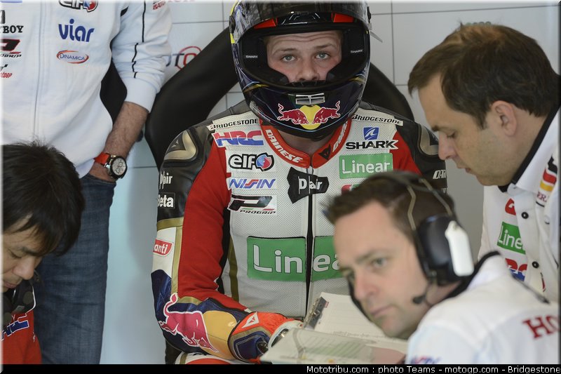 motogp_bradl_0061_portugal_estoril_2012