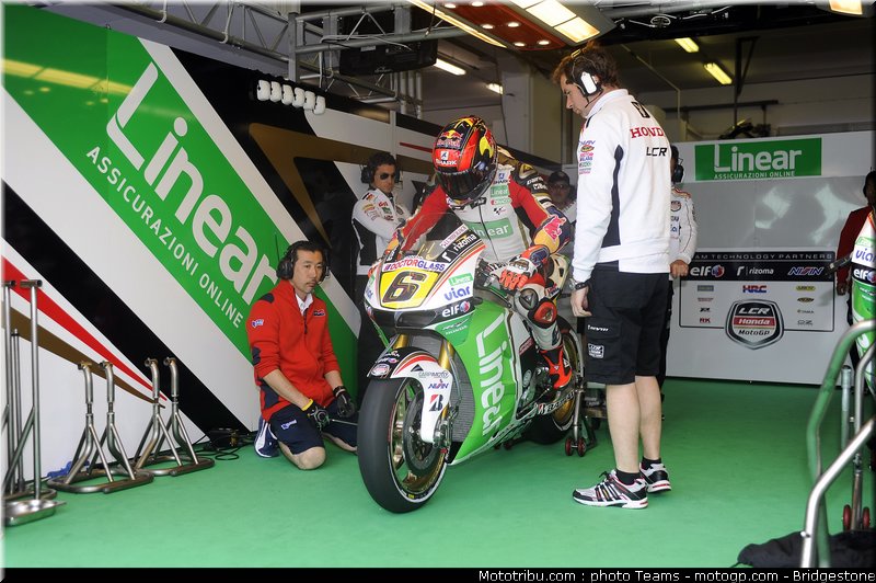 motogp_bradl_0076_portugal_estoril_2012