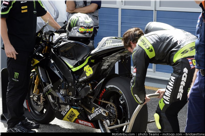 motogp_crutchlow_0016_portugal_estoril_2012