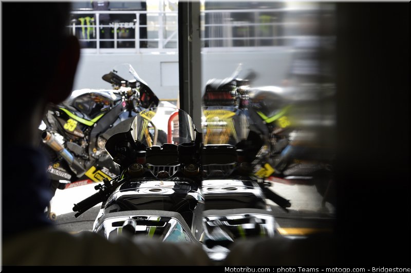 motogp_crutchlow_0026_portugal_estoril_2012